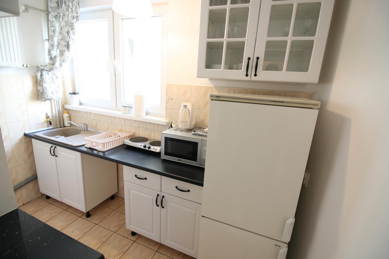 Apartamenty Varsovie Zlota 60 Varsóvia Exterior foto