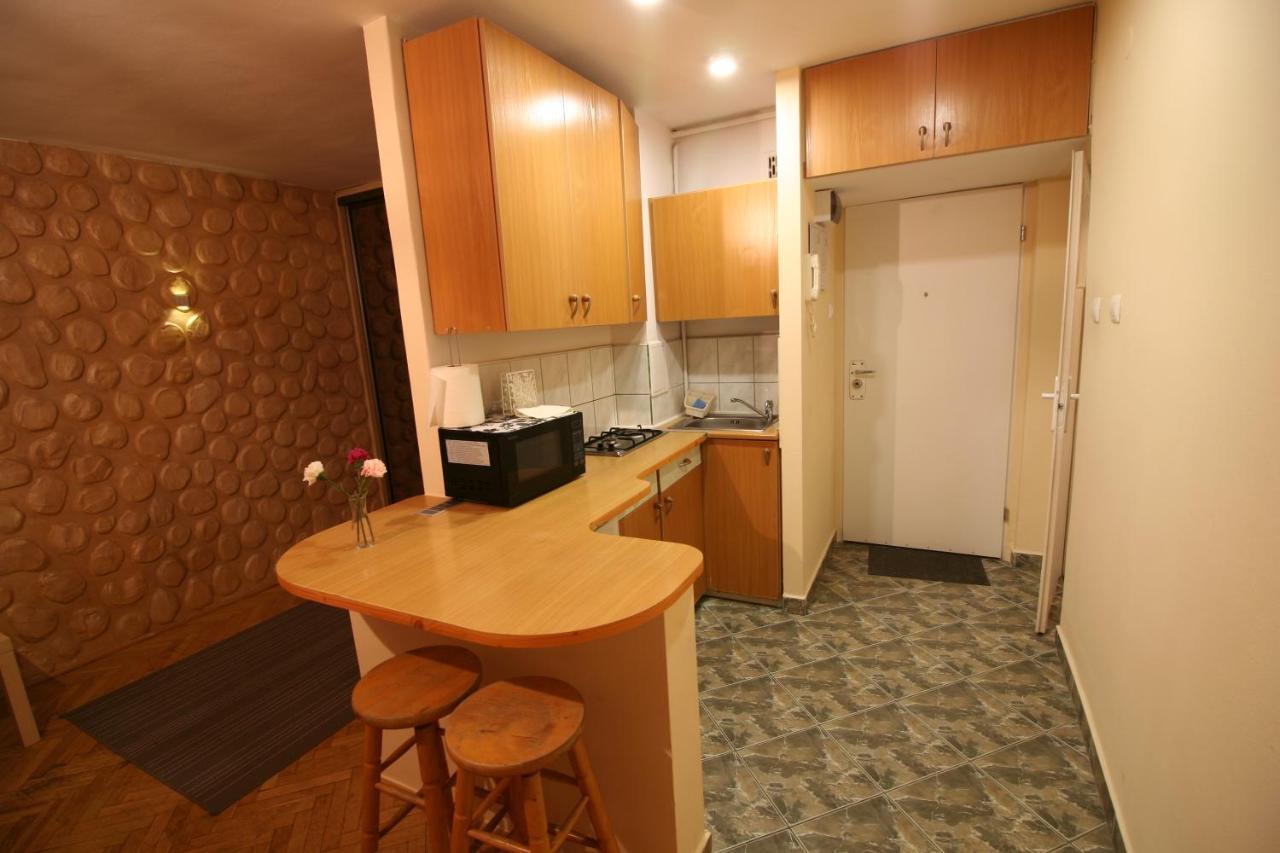Apartamenty Varsovie Zlota 60 Varsóvia Exterior foto