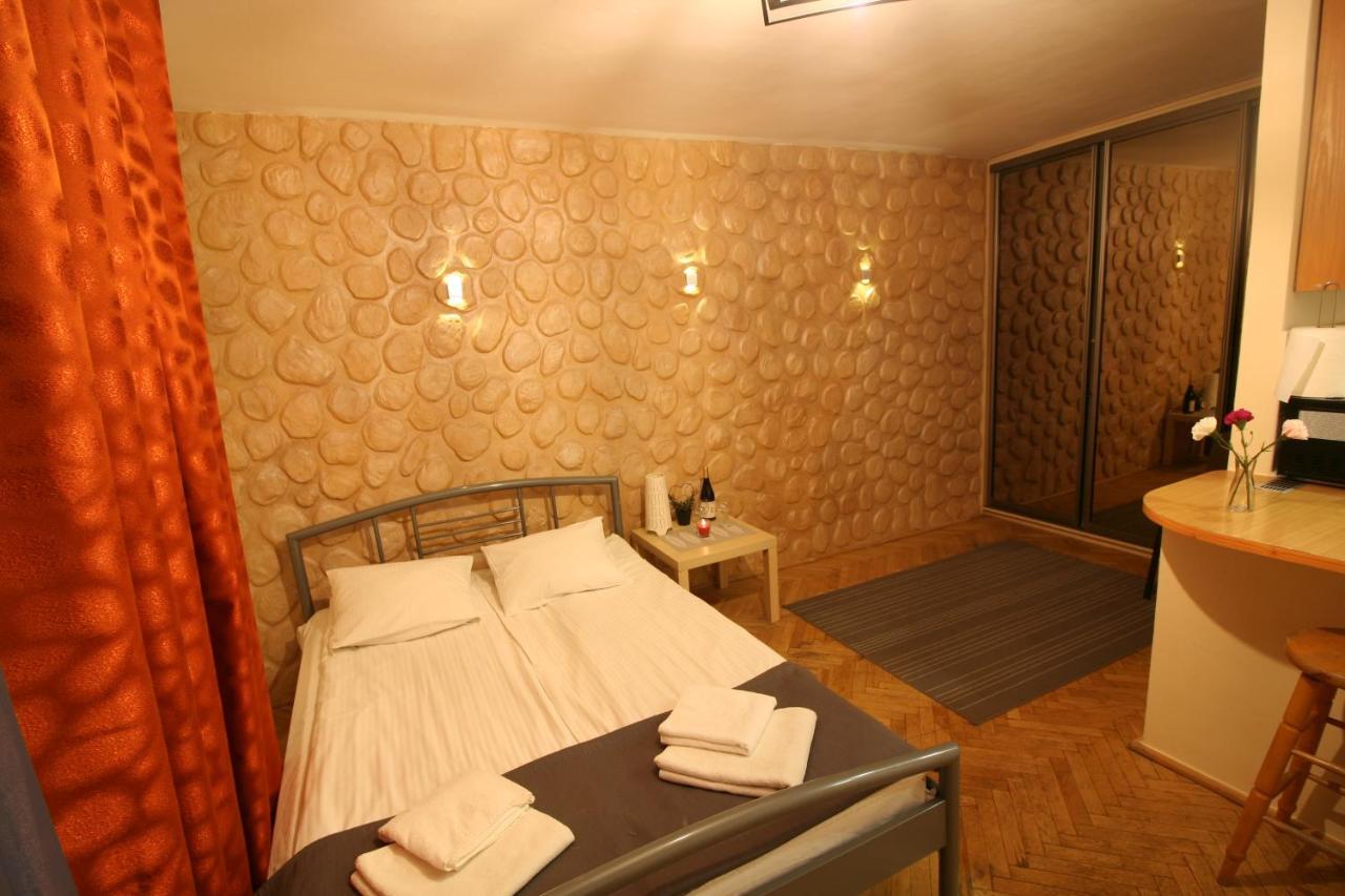 Apartamenty Varsovie Zlota 60 Varsóvia Exterior foto